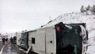 Yozgat’ta otobüs devrildi:1 ölü 20 yaralı