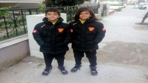 Yerköy’lü ikizler,  dev turnuva için Almanya’da