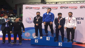 Kayseri Şekerli Milli Güreşçi Türkiye Şampiyonu oldu
