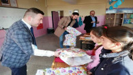 Yozgat Ülkü Ocaklarından köy ilkokulu öğrencilerine kırtasiye yardımı