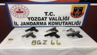 Jandarma ekipleri 6 ruhsatsız tabanca ele geçirdi