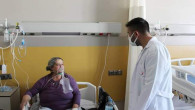 Başhekim Kozan’dan hastalara moral ziyareti