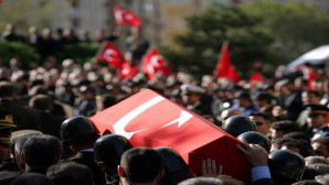 Fırat Kalkanı harekatında yaralanan Yozgatlı askerimiz şehit oldu