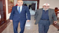 Yaşlı adam biriktirdiği 2 bin lirayı Mehmetçik Vakfı’na bağışladı