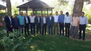 Yozgat Valisi Yurtnaç, TÜMSİAD üyeleri ile bir araya geldi