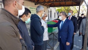 Vali Polat, Şehit babası Şahin’in cenazesine katıldı