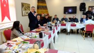 Vali Özkan: Gazetecilerimiz de bizler gibi kamu görevi yapıyor