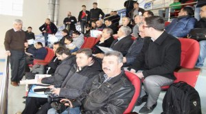 Gazeteciler Günü’nü yüzerek kutladılar