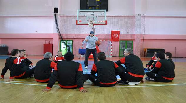 Hastalar spor yaparak öz güven kazanıyor