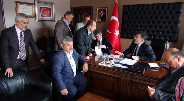 Soysal, Halk Gününde vatandaşların sorun ve isteklerini dinledi