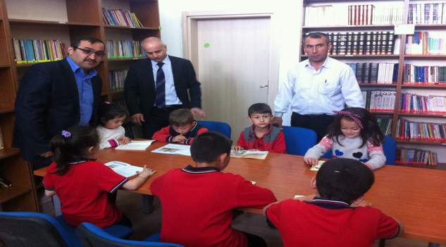 Okulun kömürlüğü kütüphaneye dönüştürüldü