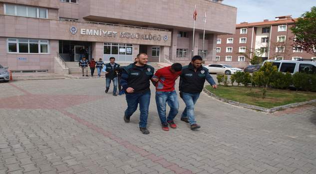 Uyuşturucu operasyonunda 5 şüpheli tutuklandı
