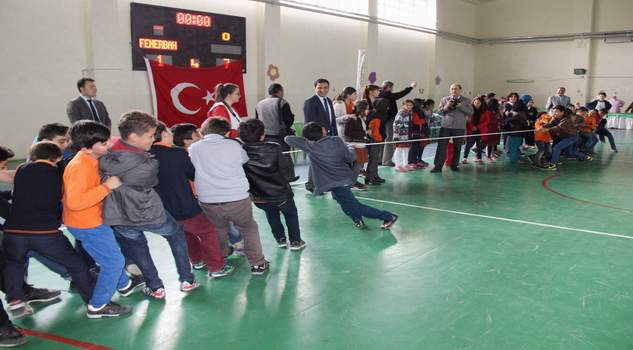 Yozgat’ta Hıdrellez spor salonunda kutlandı