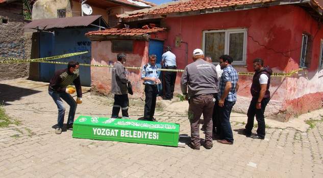 Yozgat’ta  evde eli ve ayakları bağlı halde bir Afganlı cesedi bulundu