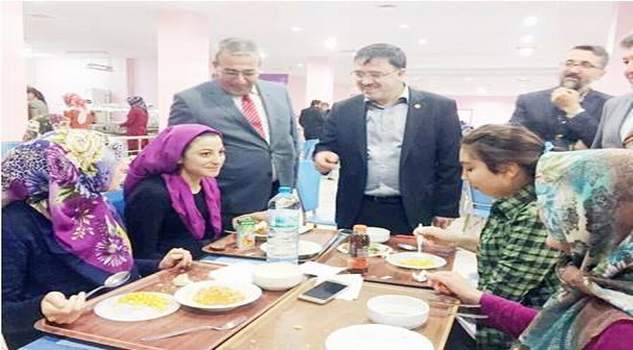 Milletvekili Başer: Öğrencilerimize otel konforunda yurtlar inşa edildi