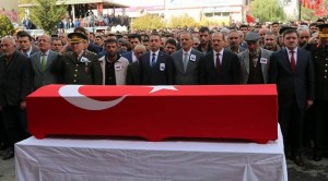 Şehit Uzman Çavuş Lokman Dargın dualarla son yolculuğuna uğurlandı