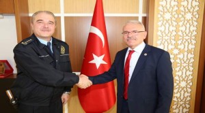 Emniyet Müdürü Çengeloğlu’ndan Rektör Karacabey’e iadeyi ziyaret