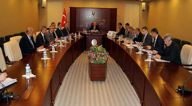 Vali Yurtnaç: Şehir hastanesi ulaşım kolaylığı için tüm tedbirler alınacak