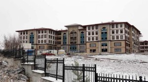 Vali Yurtnaç: Yozgat’ın her köşesinde bir  şantiye var