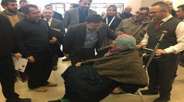 Milletvekili Başer: Şehir hastanesini gezdi, hastalarla sohbet etti