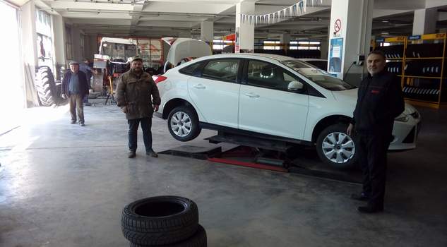 Havanın ısınması oto lastikçilerin iş yoğunluğunu artırdı