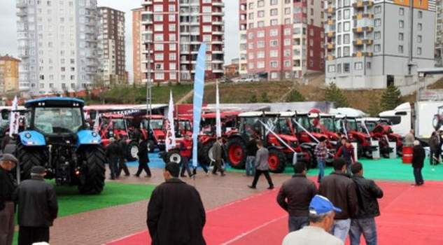 Yozgat Tarım Fuarı beklenen ilgiyi görmedi