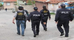 Uyuşturucu operasyonunda 2 kişi gözaltına alındı