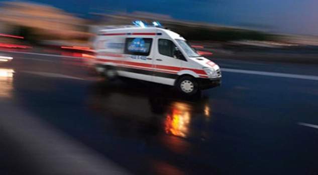 Otomobil TIR’a arkadan çarptı: 2 ölü, 2 yaralı