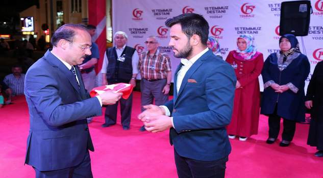 Şehit ailelerinden Cumhurbaşkanı Erdoğan’a Türk Bayrağı