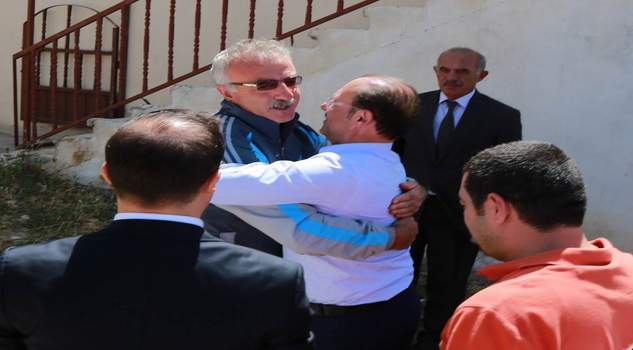 Vali Yurtnaç’tan şehit ailesine ziyaret      