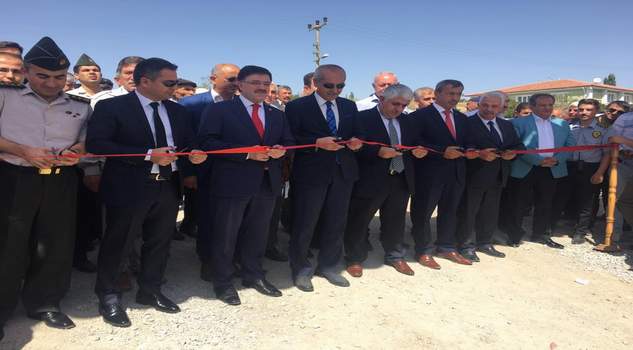 Sorgun’da ‘3.Agro Tarım ve Hayvancılık Fuarı’ açıldı