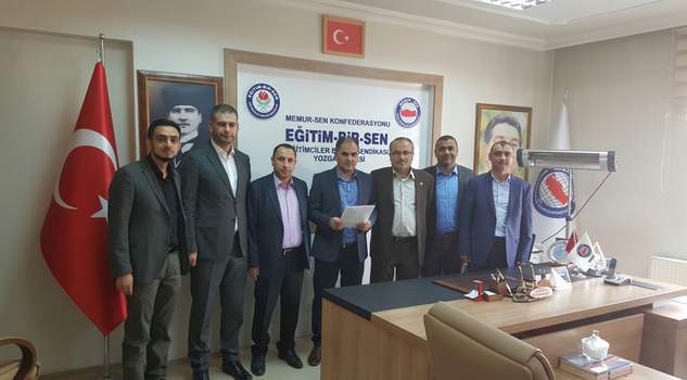 Şerefli: Sistemli istişareye dayanmayan hiçbir proje başarılı olmamıştır