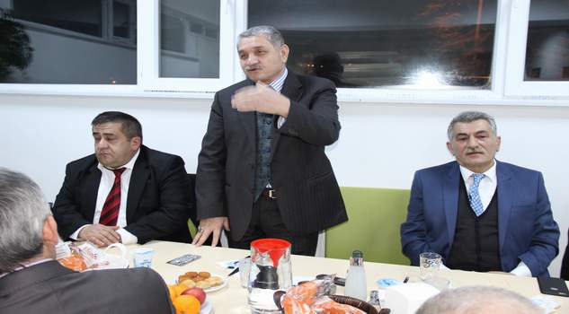 “900 Bin taşeronun kadroya alınması bir devrimdir”