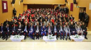 Vali Yurtnaç: Dünya adalet üzerine kurulmuştur