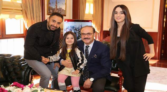 Vali Yurtnaç, Küçük Irmak ve ailesini konuk etti