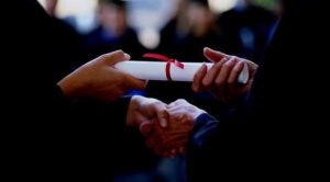 Yozgat’ta sahte diploma ile 17 yıl lisede öğretmenlik yaptı