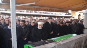 Seyit İpek Hoca son yolculuğuna dualarla uğurlandı