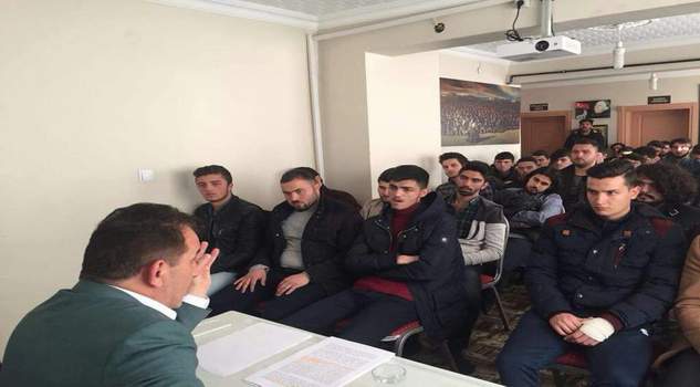 Ülkü Ocaklarından “Çanakkale’yi anlamak”konulu seminer