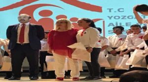 Neşeli: Aile toplumun temel taşıdır