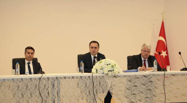 Vali Çakır: Çocukları kendi çocuklarımız gibi görmemiz lazım