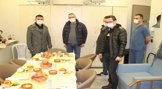 Sağlık çalışanlarına moral kahvaltısı