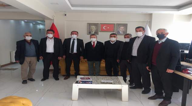 Yalçınkaya ve köy muhtarlarından Başkan Başer’e ziyaret
