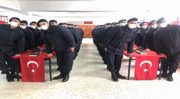 Acemi erler yemin etti