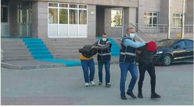 Evden kombi ve musluk çalan iki hırsız tutuklandı