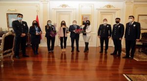 Polis Eşleri Derneğinden Vali Polat’a ziyaret