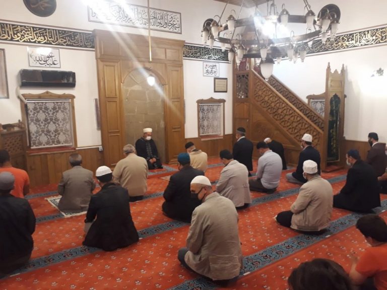 Halil İpek Hoca Efendi dualarla anıldı