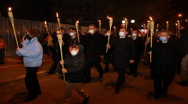 Fener Alayı yürüyüşü ile  Bayram coşkusu yaşandı