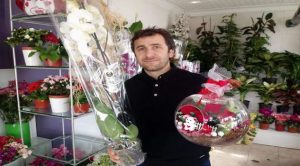 24 Kasım Çiçekçilerin yüzünü güldürdü