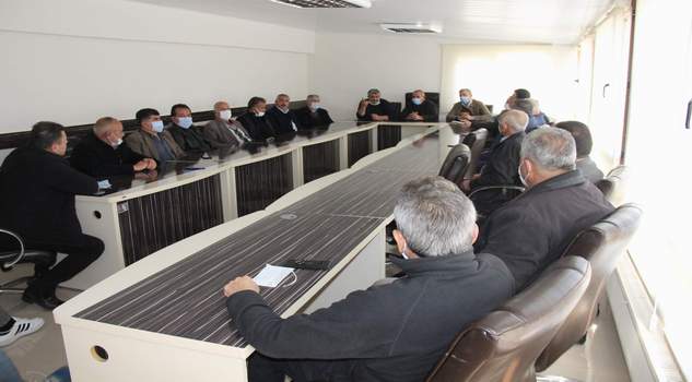 Açıkgöz: Artık yeter, siyaset yapacağız diye çiftçi bitti