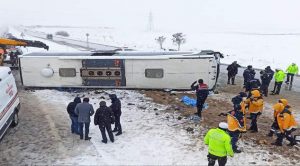 Yozgat’ta kaza: 1 ölü, 5’i ağır, 15 yaralı